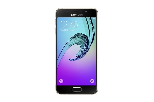 Samsung Galaxy A3 (2016) získává Android 7.0 Nougat