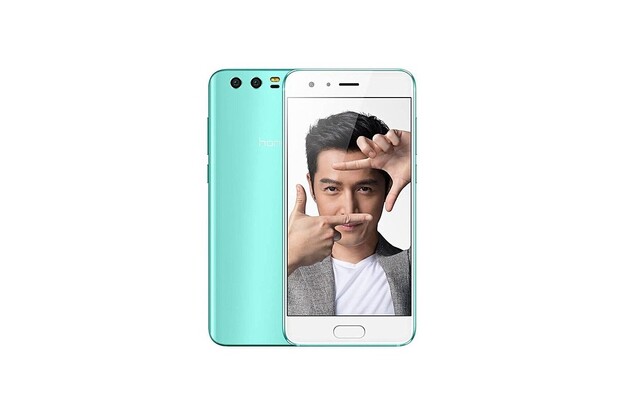 Honor 9 dostal novou barevnou variantu, přivítejte světle modrou