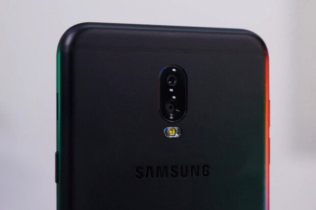 Samsung pro konzervativce? Galaxy M20 bude kovový a nabídne 3,5mm jack