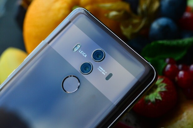 Nový Huawei Mate 10 Pro vs. starší Mate 9 a Mate 8