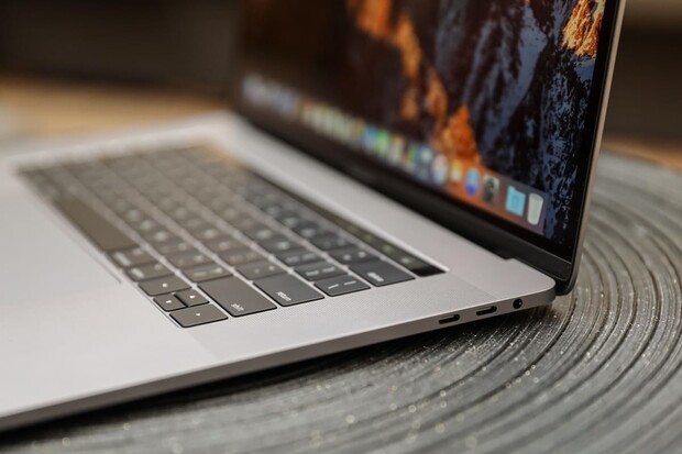 Chyba v macOS umožní získat administrátorská práva bez hesla