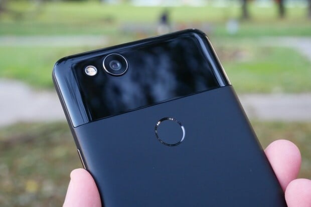 Pixel 2 obdržel poslední aktualizaci, oficiální podpora je u konce