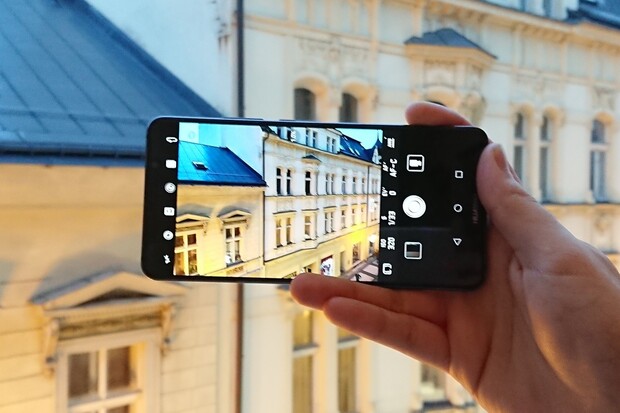 Vyzkoušeli jsme, jak fotí Huawei Mate 10 Pro