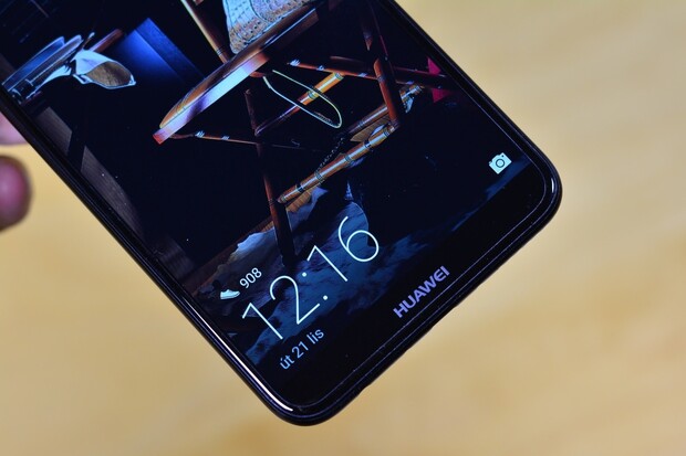 Za valentýnské přáníčko nový mobil. Huawei naděluje Mate 10 Lite