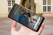Recenze Google Pixel 2 XL – Prvotřídní stroj se špatnou pověstí