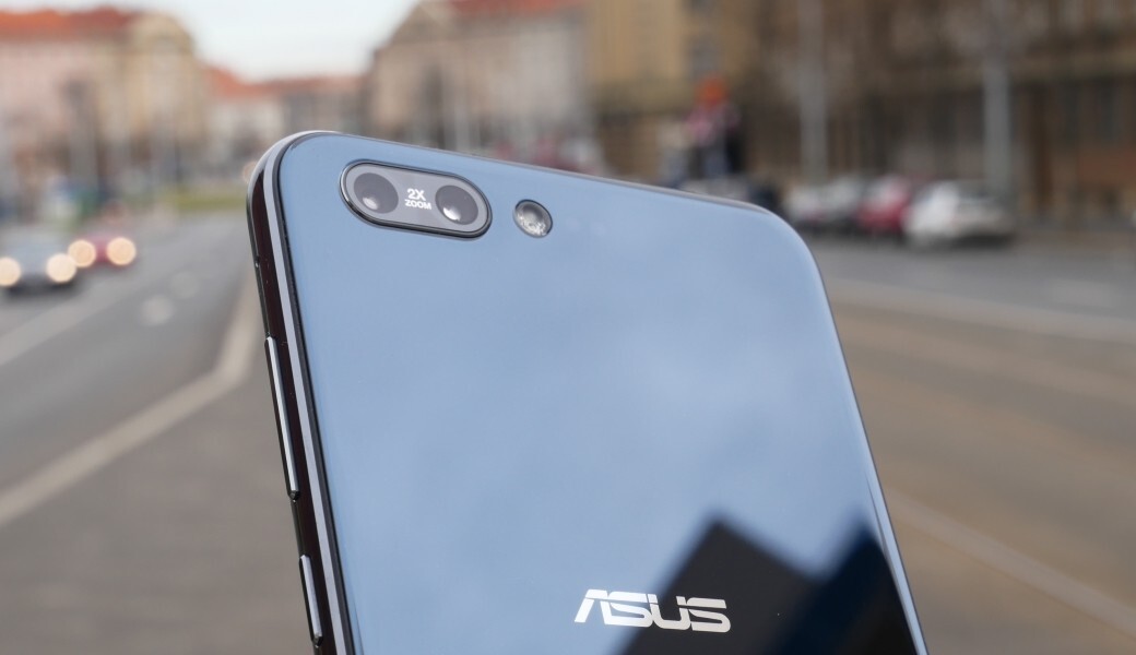 ASUS ZenFone 4 Pro