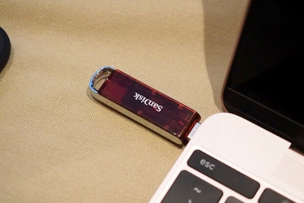Toto je nejmenší 1TB USB-C flash disk na světě. Vyrobil ho SanDisk
