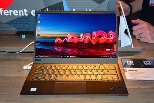 Ani pošesté neztrácí Lenovo ThinkPad X1 Carbon dech