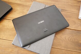 Podívali jsme se na levný 10palcový tablet Alcatel 1T s Bluetooth klávesnicí