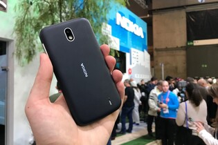 Jaká je superlevná Nokia 1? Přečtěte si naše první dojmy z Barcelony