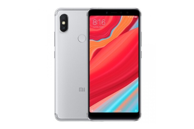 Xiaomi Redmi S2 má až 4 GB RAM, Oreo a duální fotoaparát. Přesto stojí jen 5 tisíc