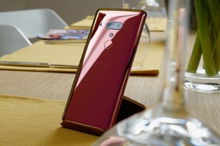 Je libo HTC U12+ za 16 tisíc? Výrobce odhalil slevy na Černý pátek