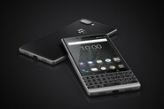 BlackBerry KEY2 představeno: QWERTY klávesnici doplňuje duální fotoaparát