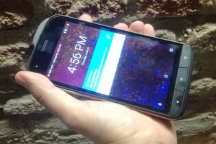 Tank s termokamerou dostal nástupce. CAT S61 míří do prodeje