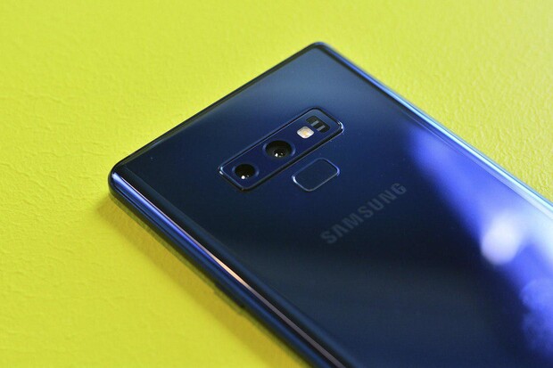 Nadstavba One UI 2.1 na telefony řady Galaxy S9 a Note9 pravděpodobně nedorazí