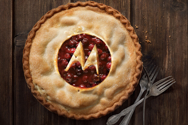 Motorola Moto Z4 Play v přípravě. Nabídne malé rámečky a podporu Moto Mods