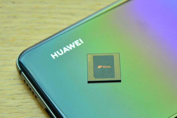 Huawei láká na 7nm čipset Kirin 990. Představí jej již 6. září v Berlíně