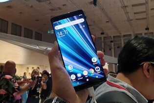 Zbrusu nová Xperia XZ3 od Sony vtrhne na český trh 5. října