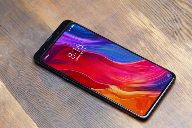 Dočkáme se premiéry Xiaomi Mi MIX 4 s kamerkou pod displejem během veletrhu CES?