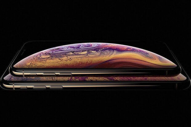 iPhone Xs (Max) se chlubí vyšší odolností, záruku na vytopení však neuplatníte