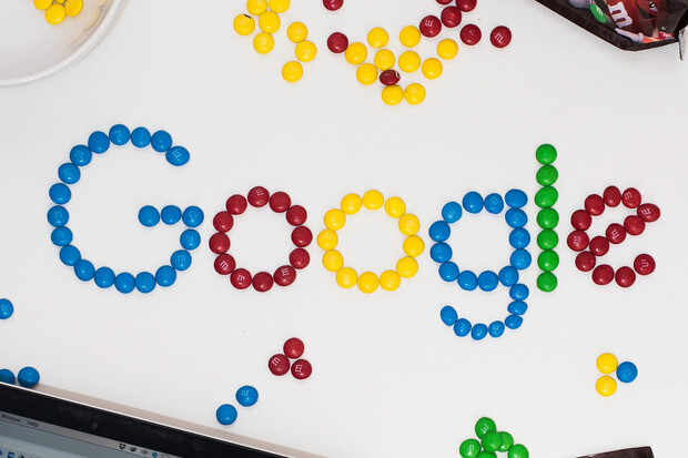 Svobodu omezující projekt Dragonfly měl být prioritou CEO Googlu. Nyní je pozastaven