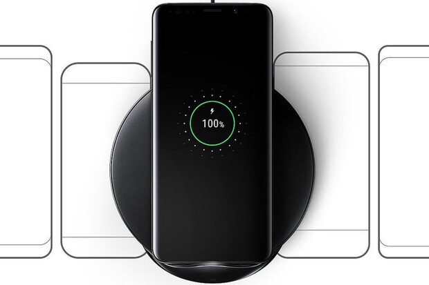 Bezdrátově a za příznivou cenu. Samsung oznámí dostupné bezdrátové nabíječky