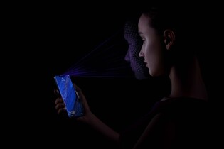 Huawei Mate 20 Pro má problémy s odemykáním obličeje. Řešením bude aktualizace