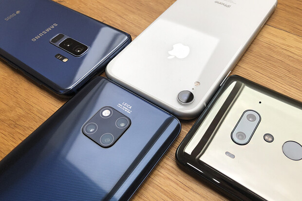 Mate 20 Pro, Galaxy S9+, HTC U12+, nebo iPhone Xr? Vyberte nejlepší fotomobil