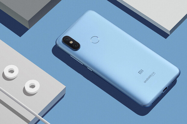 I Xiaomi Mi A2 Lite se dočkalo. Cenově dostupný telefon obdrží Android 10 