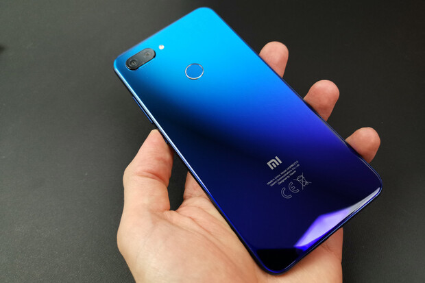 Na nočním režimu focení pro Xiaomi Mi 8 Lite se pracuje dnem i nocí