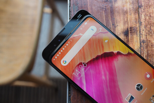 Brand manager Xiaomi promluvil: „Neřekl jsem, že se Xiaomi Mi MIX 4 nedočkáme“