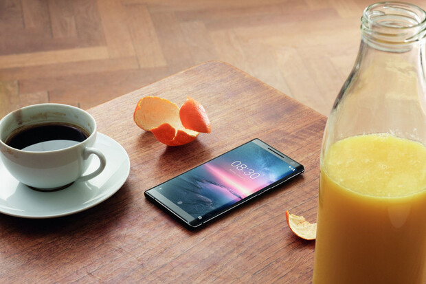 Android 9 Pie se dostává i na prémiovou Nokii 8 Sirocco
