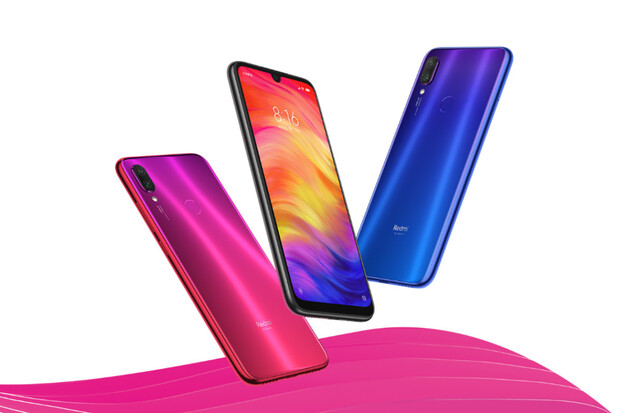 Jak otevřít vodní meloun telefonem? Sledujte Redmi Note 7 a učte se