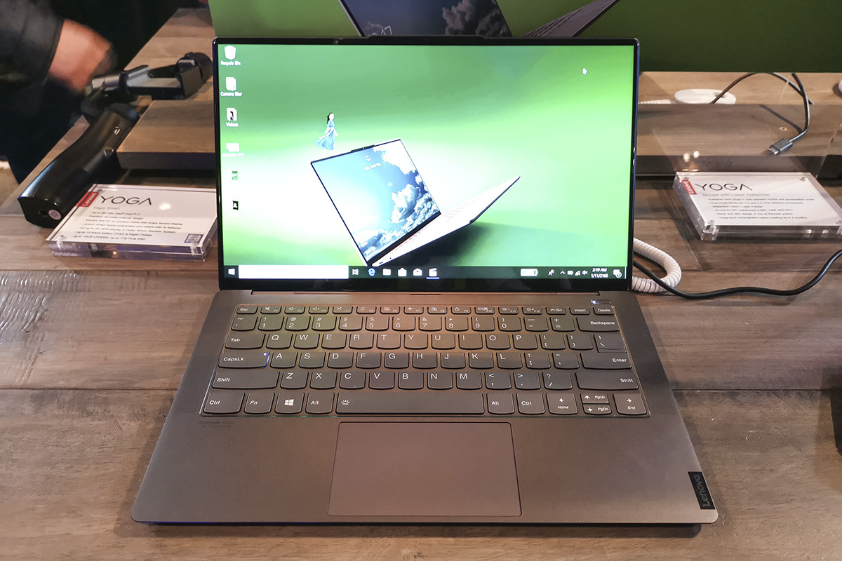 Pozor, nelámat! Lenovo Yoga S940 je zástupcem staré známé řady v novém ...