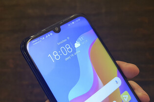 Vyzkoušeli jsme budoucí bestseller nižší střední třídy – Honor 8A