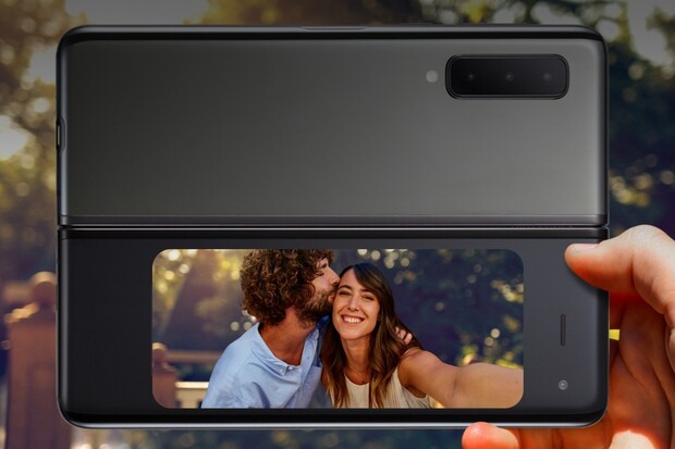 První zájemci se Samsungu Galaxy Fold dočkají zřejmě 11. září