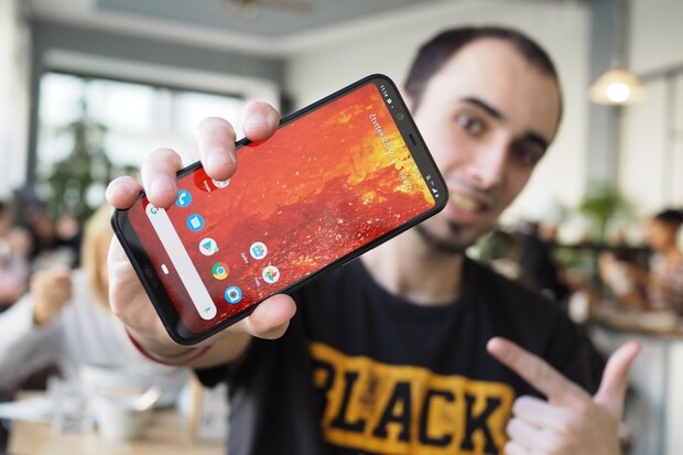 HMD zase válí. Nokia 8.1 získává nejnovější Android 10