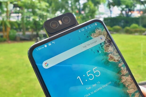 ASUS ZenFone 6 je tady. Vyzkoušeli jsme lákavý unikát s otočným fotoaparátem