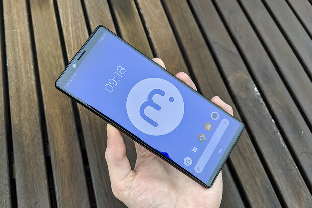 Nová vlajková loď Sony Xperia 1 VI uniká ve stylovém červeném provedení