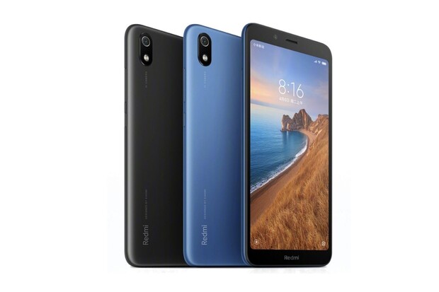 Redmi 7A je tady. Má silnou baterii a nevadí mu stříkající voda