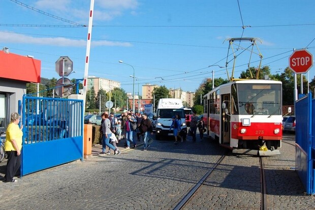 Na tramvajové lince mezi Mostem a Litvínovem lze využívat Wi-Fi od T-Mobile