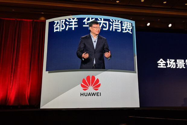 „Ti, kteří nemají kuráž, se neposunou,“ prohlásil Richard Yu na CES Asia 2019