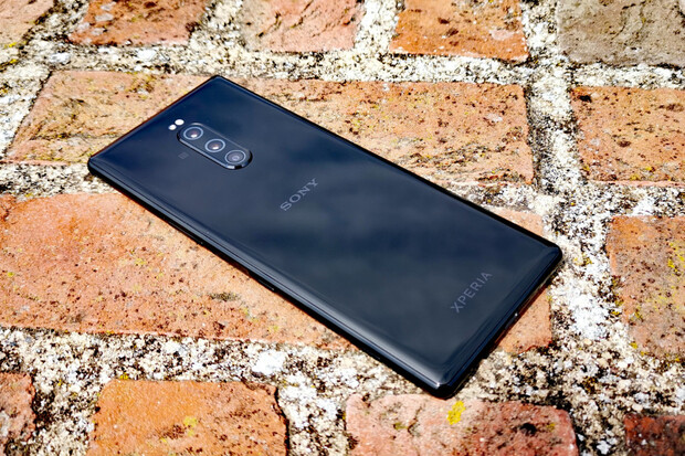 Sony Xperia 1 se špičkovou světelností f/1.6 pořizuje nadprůměrné noční snímky