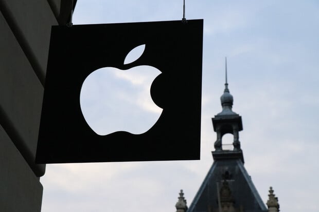 Akvizice personálu naznačují, že si chce Apple vyrábět 5G čipy sám