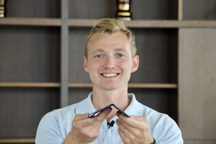 Huawei Mate X konečně naživo: ohebný a nekompromisně vybavený