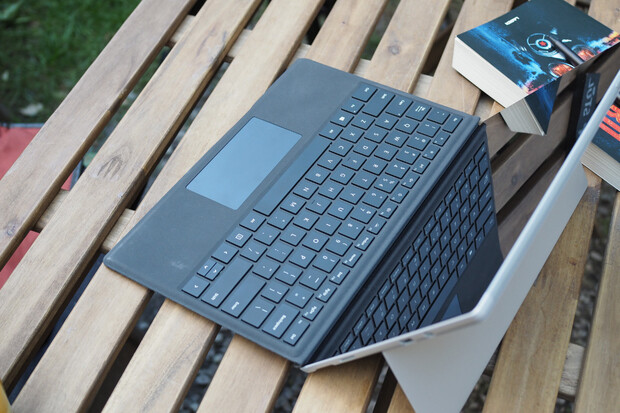Microsoft Surface Pro 6
