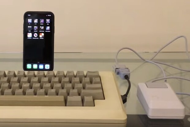 Máte rádi retro? Co takhle ovládat iPhone jako Macintosh  