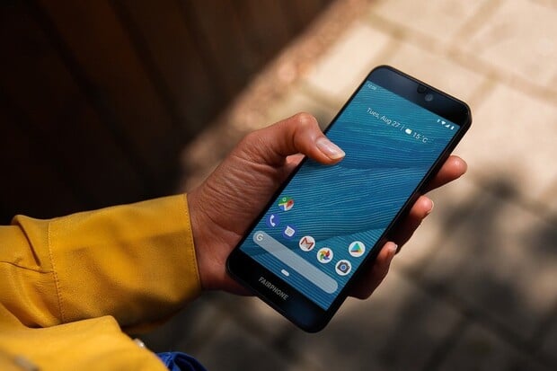 Mobil z roku 2019 dostává Android 13 a výrobce nečekaně slíbil ho podporovat 7 let