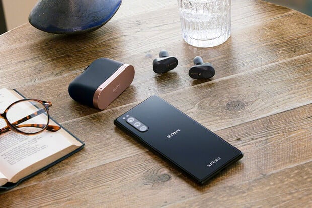 Zájemci o Sony Xperii 5 zdarma obdrží špičková sluchátka Sony WF-1000XM