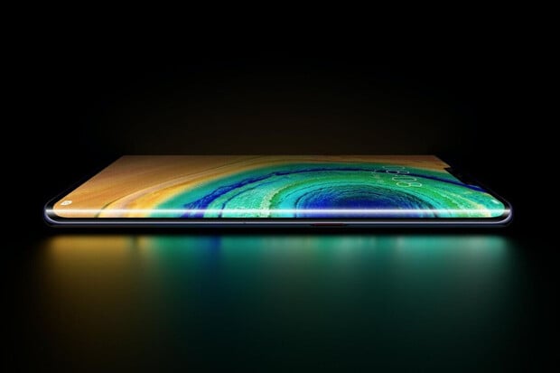 Nechtěné dotyky na zakřiveném displeji Mate 30 Pro nehrozí, slibuje Huawei